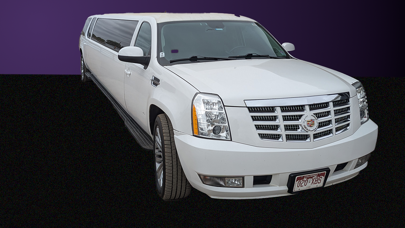 Discount Luxury Limousines & Party Bus